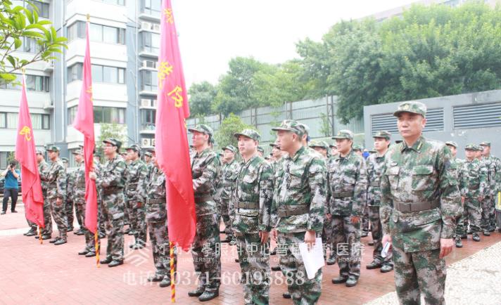 沙場點兵顯軍威：普瑞眼科醫(yī)院民兵參加花園路街道民兵點